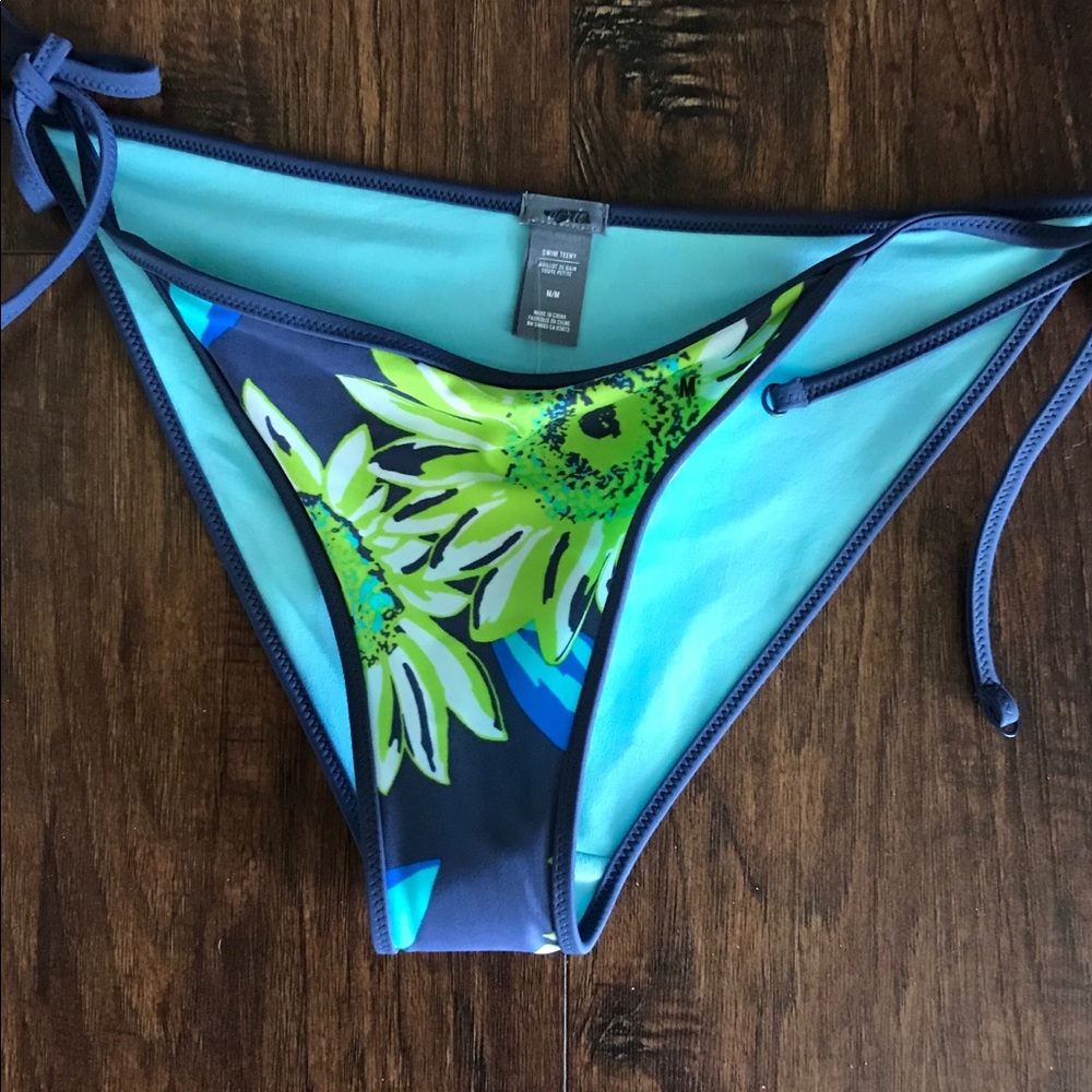 NEW Aerie blue floral string bikini bottoms sz m